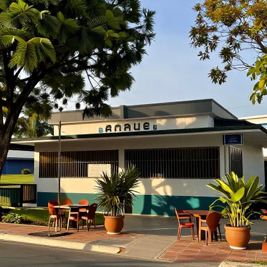 ANAUE HOSTEL