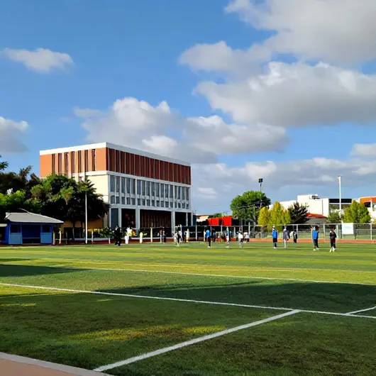 Descubra o COMPLEXO POLIESPORTIVO RONALDO SANTANA